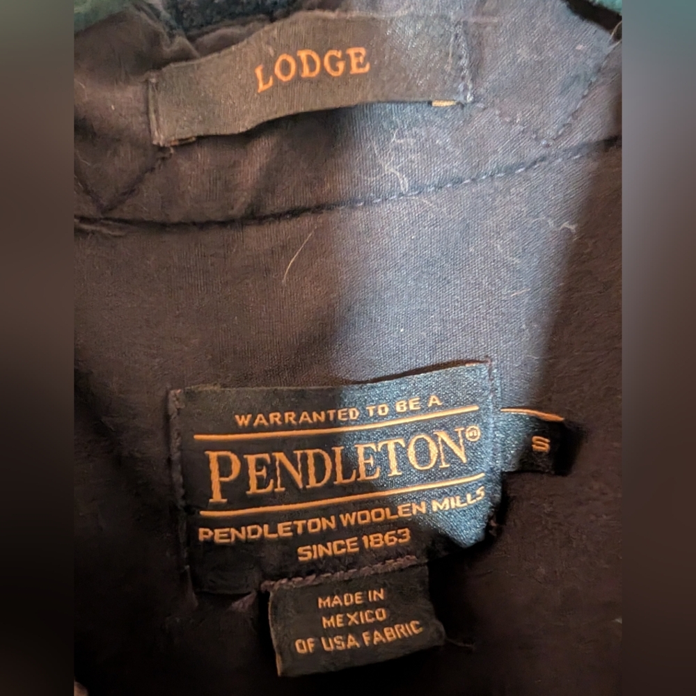 Pendleton Lodge Shirt 100% Virgin Wool. Plaid Blue & Charcoal Gray. Vtg, Small - Picture 4 of 8